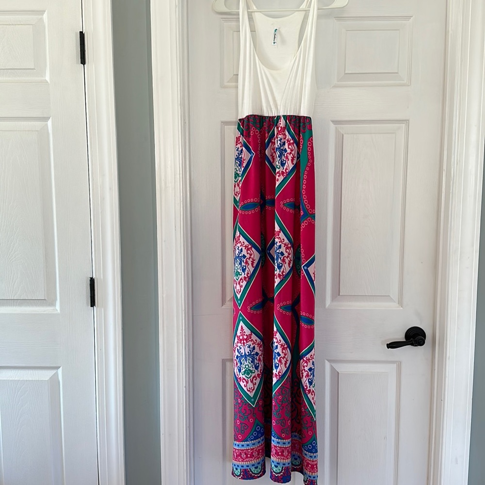 Boutique maxi dress size small